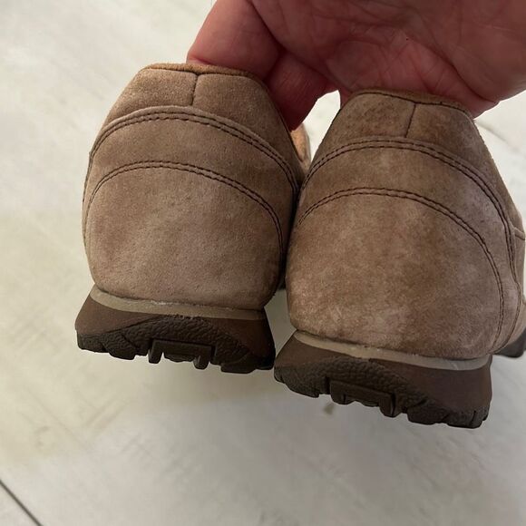 Sketchers Relaxed Fit Memory Foam Sneakers - Picture 4 of 6